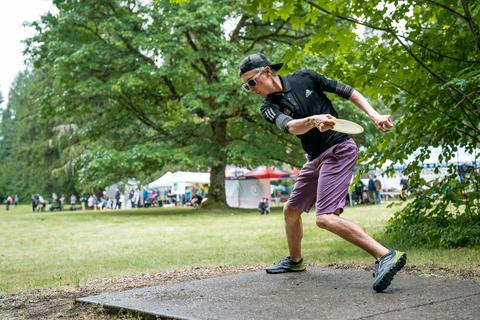 DUDE clothing - 2018 Beaver State Fling - Photo Credit: PDGA